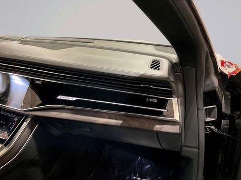 Used 2019 Audi Q8 Prestige w/ Towing Package AWD/4WD image 19