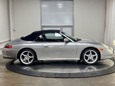 Used 2004 Porsche 911 Carrera RWD image 11