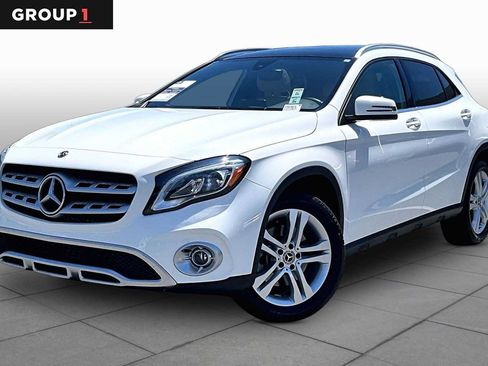 Used 2018 Mercedes-Benz GLA 250 4MATIC image 1