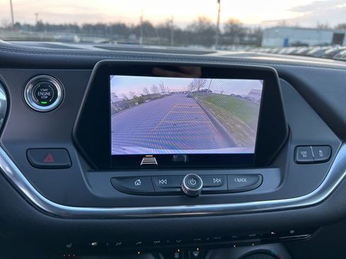 Used 2019 Chevrolet Blazer LT image 8