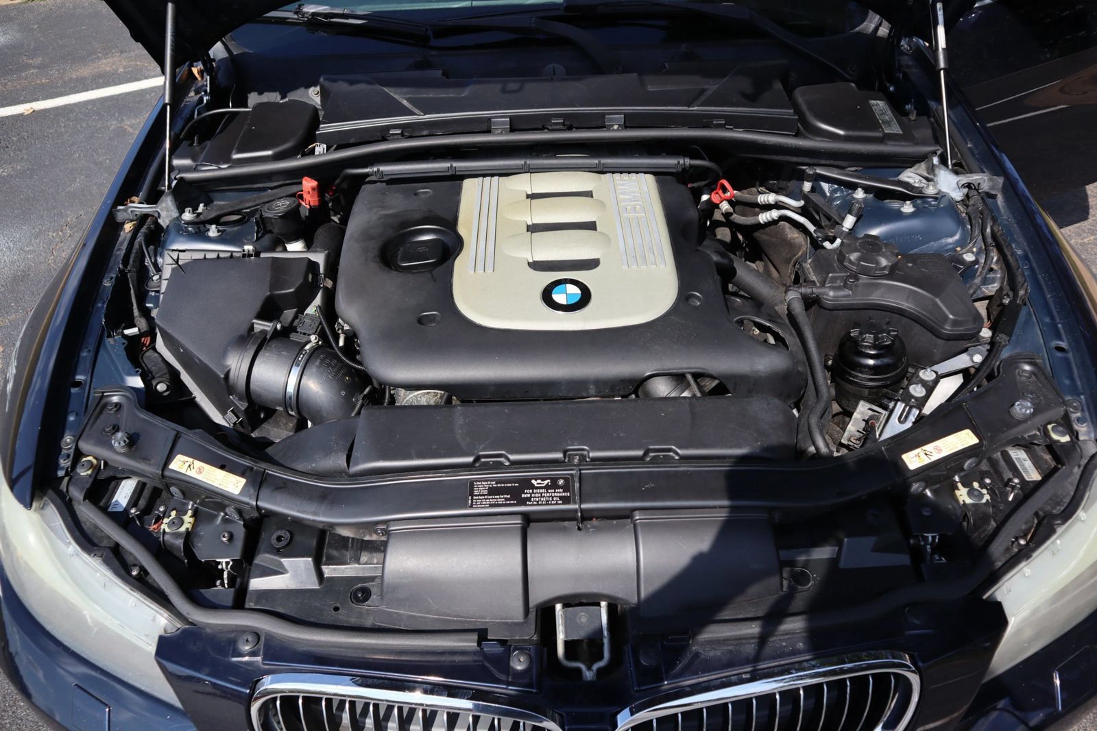 Used 2010 BMW 335d Sedan RWD image 35