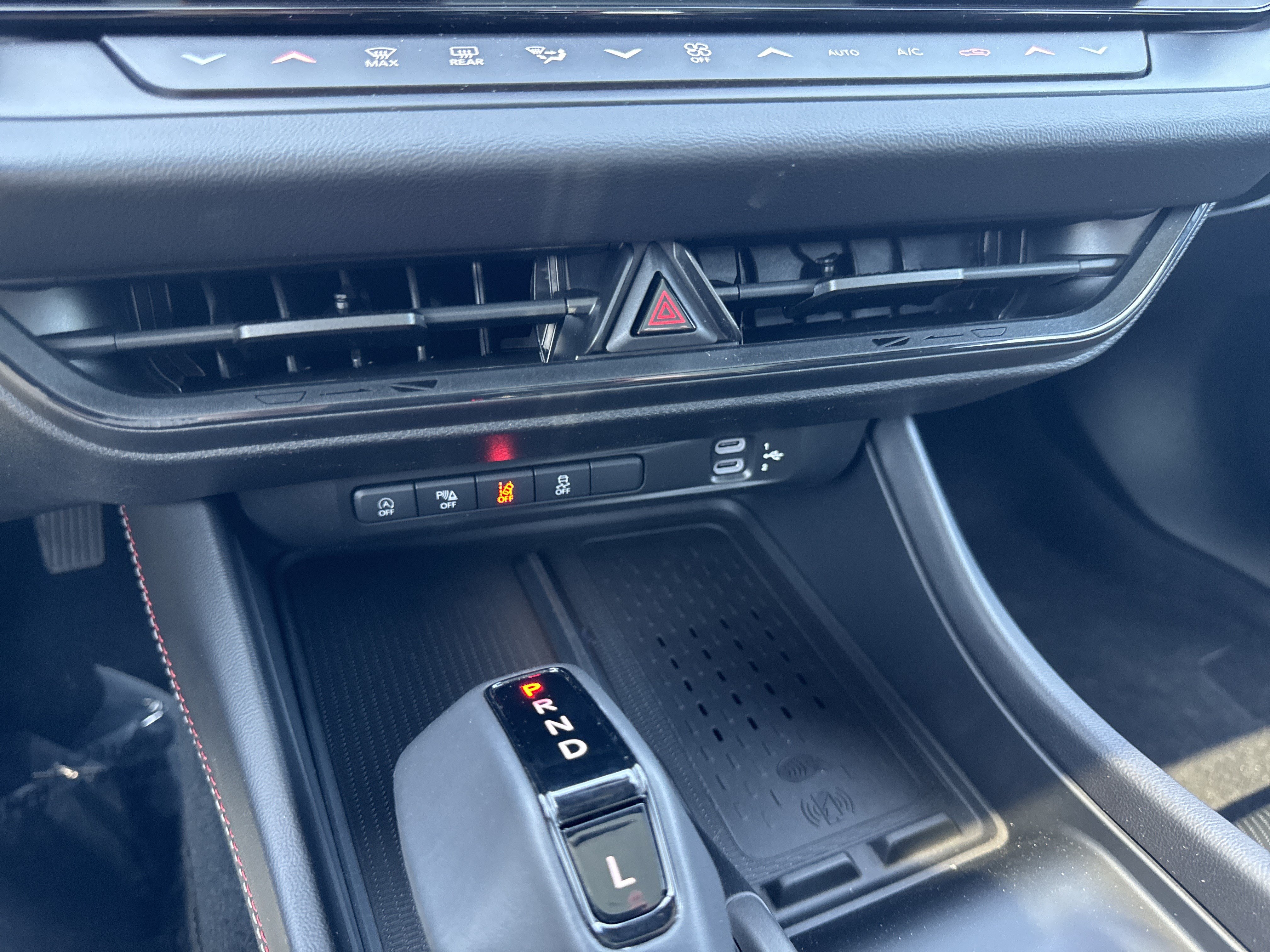 New 2026 Dodge Charger R/T AWD/4WD image 32