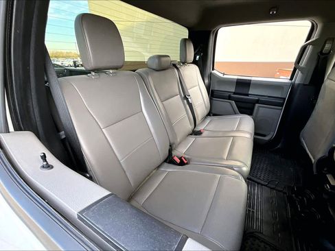 Used 2020 Ford F250 XL w/ Power Equipment Group image 19