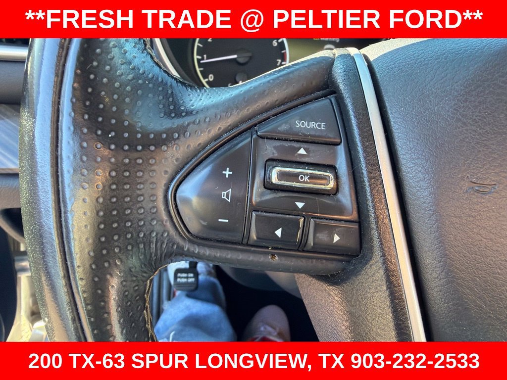 Used 2017 Nissan Maxima Platinum FWD image 2