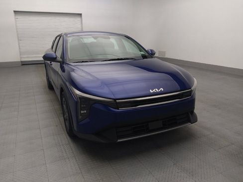 Used 2025 Kia K4 FWD image 14