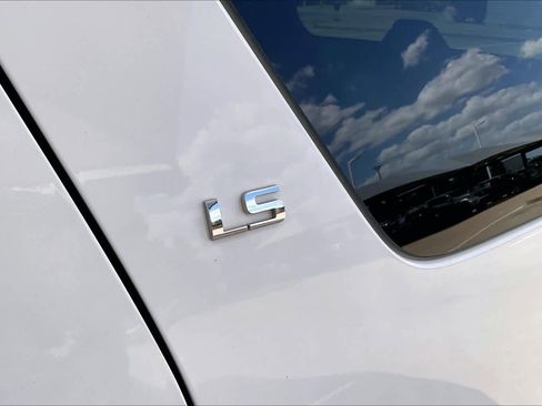 Used 2008 Chevrolet Tahoe LS RWD image 9