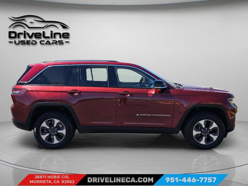 Used 2023 Jeep Grand Cherokee 4WD 4xe image 11