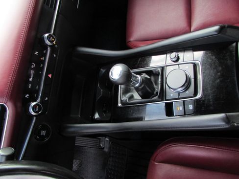 Used 2025 MAZDA MAZDA3 2.5 S Hatchback w/ Premium Pkg image 20