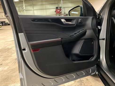 Certified 2023 Ford Escape ST-Line Elite image 21