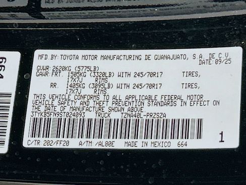 Used 2025 Toyota Tacoma SR5 RWD image 27
