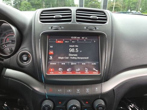 Used 2018 Dodge Journey Crossroad AWD/4WD image 53