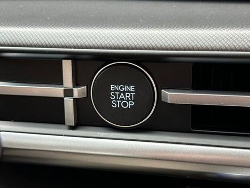 New 2026 Hyundai Santa Fe SE image 20