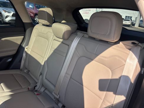 Used 2022 Lincoln Corsair Reserve w/ Elements Package FWD image 26