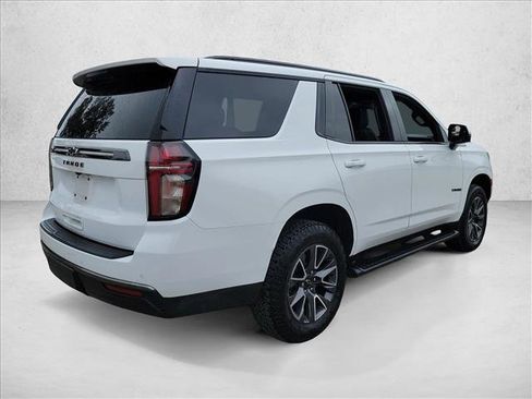 Used 2021 Chevrolet Tahoe Z71 w/ Z71 Off-Road Package image 5