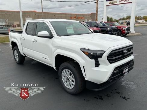 New 2025 Toyota Tacoma SR5 image 1
