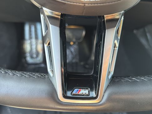 Used 2023 BMW 760i xDrive AWD/4WD image 33