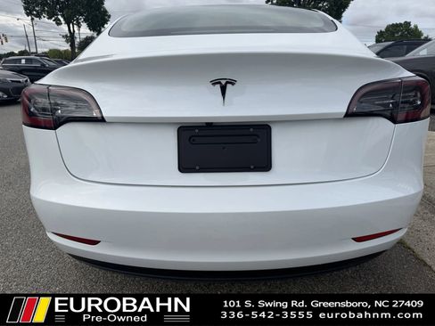 Used 2023 Tesla Model 3 Standard Range RWD image 4