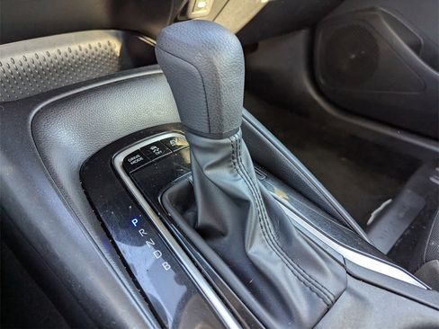 Certified 2025 Toyota Corolla LE image 15