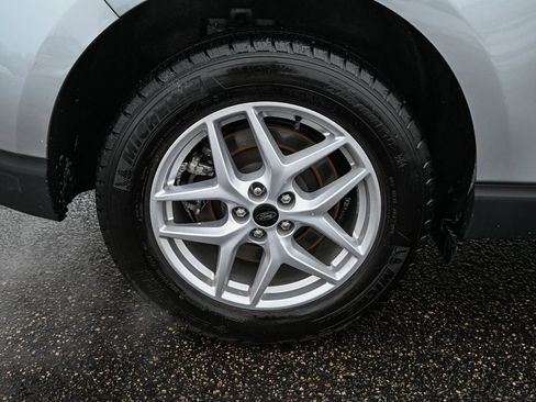 Used 2024 Ford Edge SEL w/ Convenience Package image 13