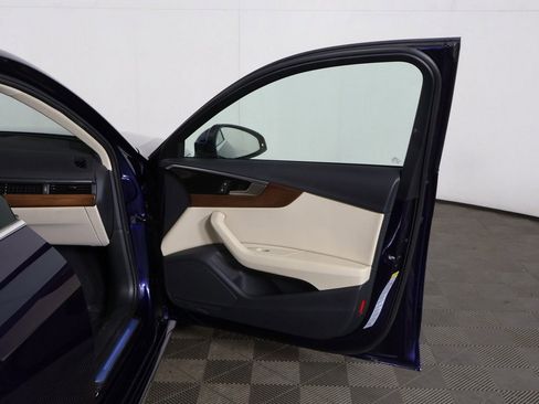 Used 2023 Audi A4 2.0T Premium w/ Convenience Package AWD/4WD image 21