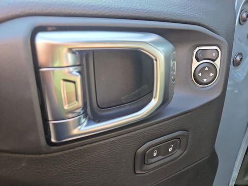 New 2026 Jeep Gladiator Mojave w/ Safety Group image 22