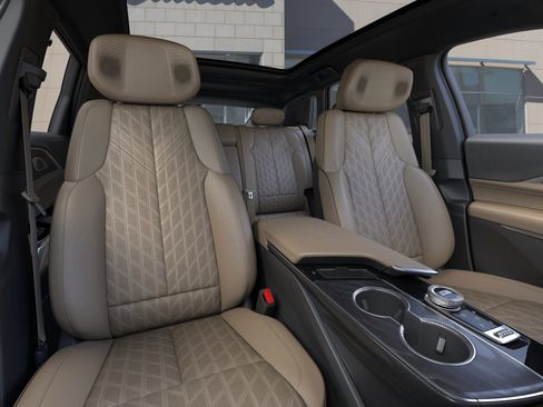 New 2025 Cadillac Lyriq Luxury w/ Nappa Leather Package RWD image 50