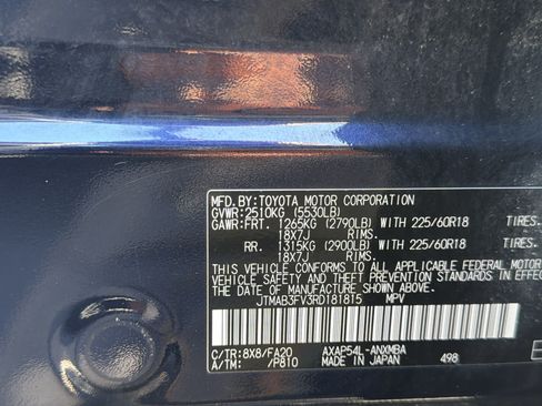 Used 2024 Toyota RAV4 SE w/ Weather & Moonroof Package AWD/4WD image 27