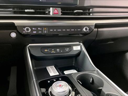 New 2026 Kia Carnival SX Prestige image 7