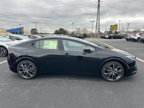 Used 2026 Toyota Prius Limited image 2