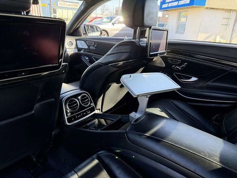 Used 2015 Mercedes-Benz S 550 Sedan image 23