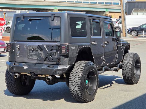 Used 2016 Jeep Wrangler Unlimited Sport AWD/4WD image 7