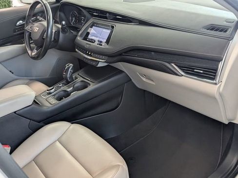 Certified 2019 Cadillac XT4 Premium Luxury w/ Driver Assist Package FWD image 15
