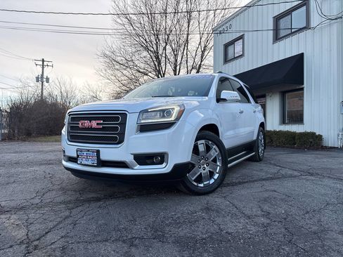 Used 2017 GMC Acadia Limited SLT image 1