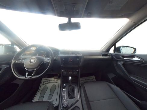 Used 2019 Volkswagen Tiguan SE w/ 3rd Row Seat Package image 23