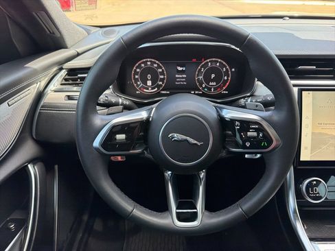 Used 2024 Jaguar XF R-Dynamic SE RWD image 22