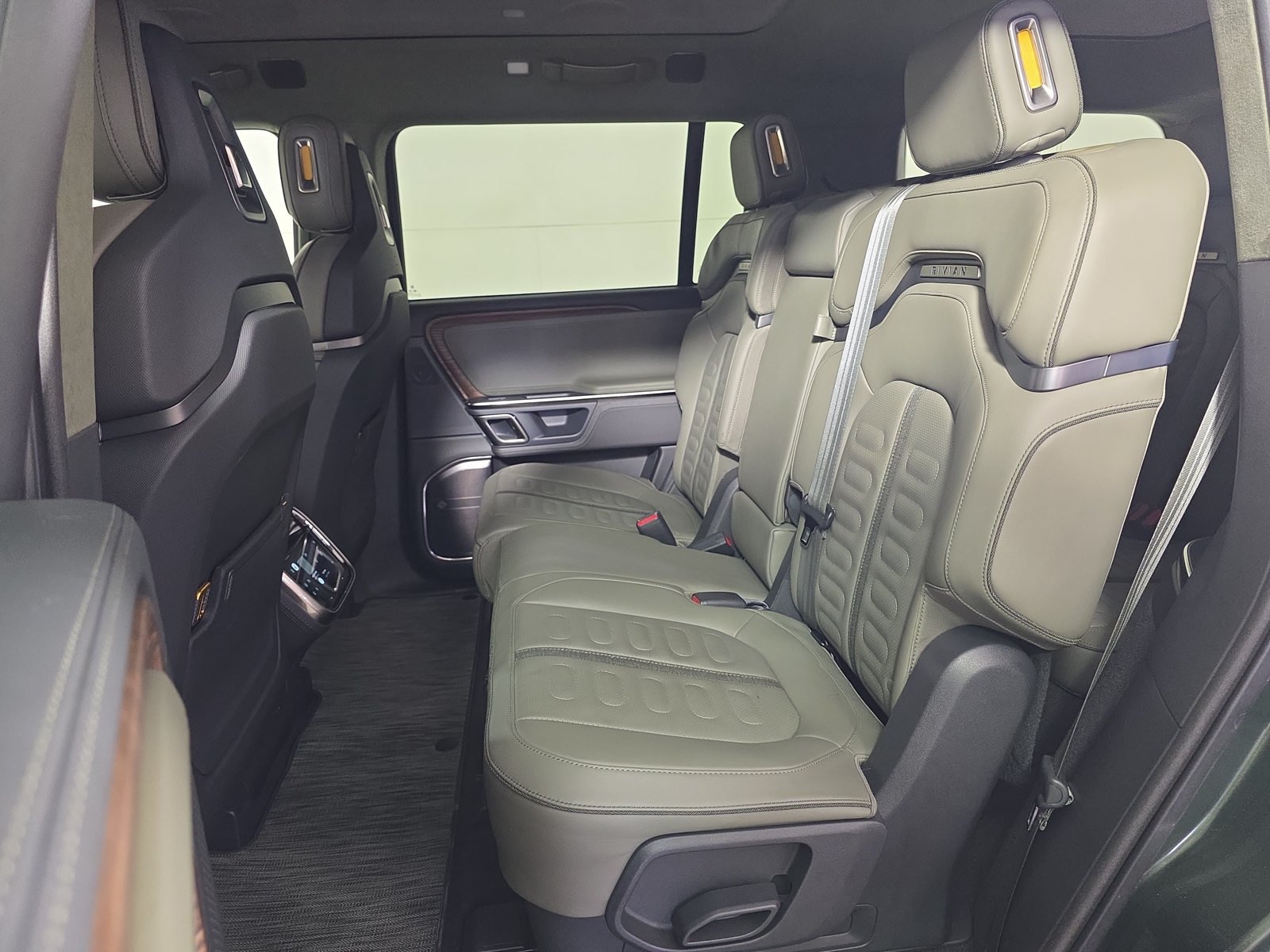 Used 2023 Rivian R1S Adventure Quad AWD/4WD image 21