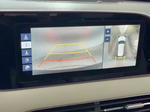 Used 2021 Hyundai Palisade Limited FWD image 23