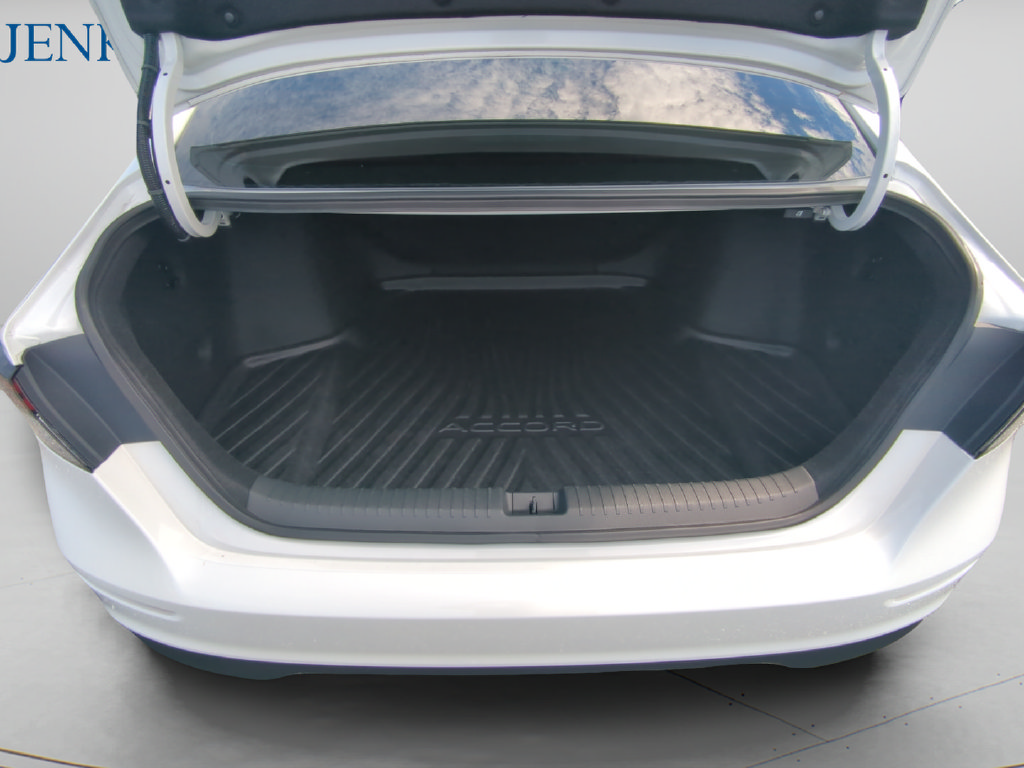 Certified 2025 Honda Accord LX image 10