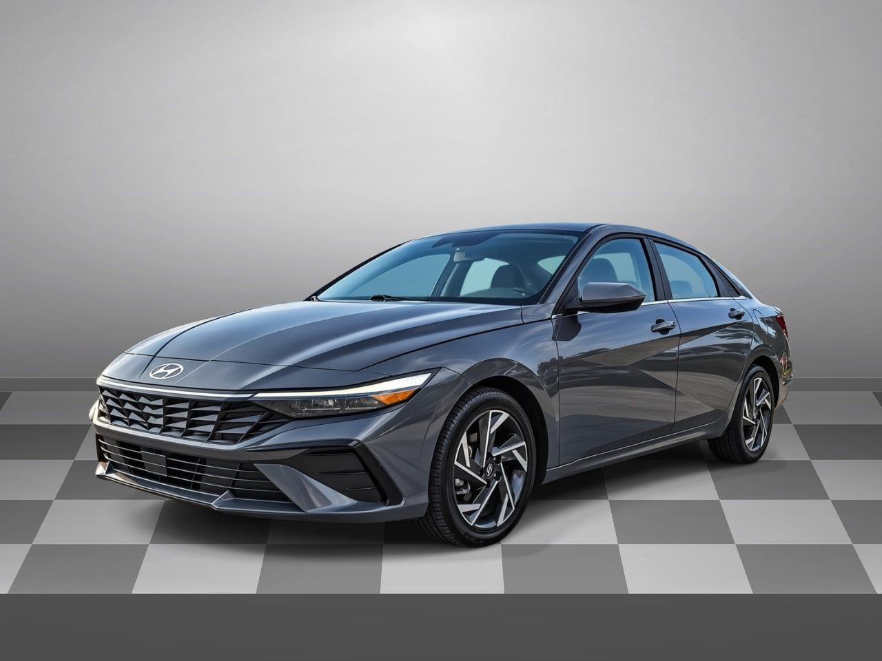 Used 2025 Hyundai Elantra SEL FWD image 3