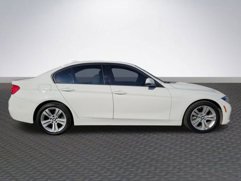 Used 2016 BMW 328i Sedan image 4