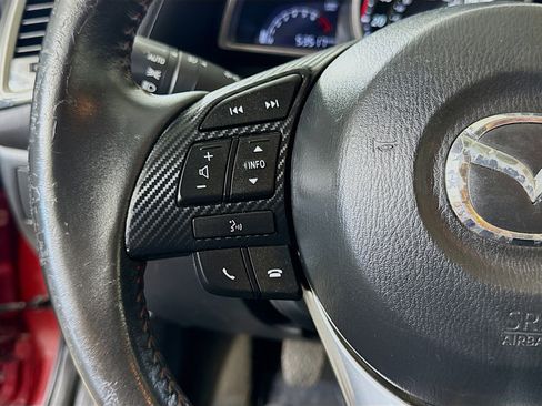 Used 2016 MAZDA MAZDA3 i Grand Touring image 14