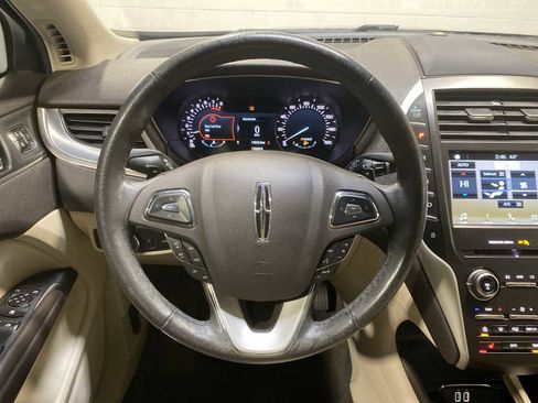 Used 2017 Lincoln MKC Premiere image 15