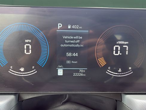 Used 2025 Hyundai Sonata SEL FWD image 11