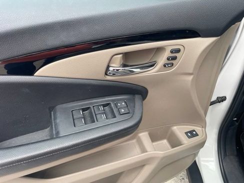Used 2020 Honda Pilot Touring image 18