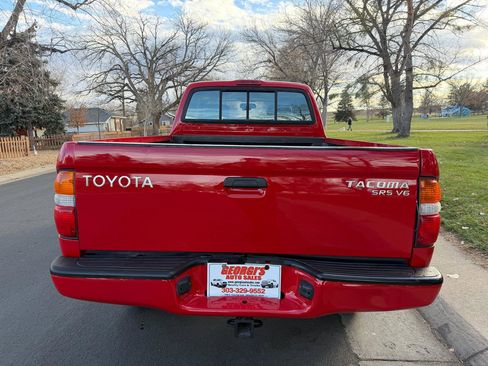 Used 2004 Toyota Tacoma 4x4 Xtracab V6 image 4