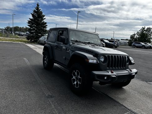 Used 2022 Jeep Wrangler Rubicon w/ Cold Weather Group AWD/4WD image 7