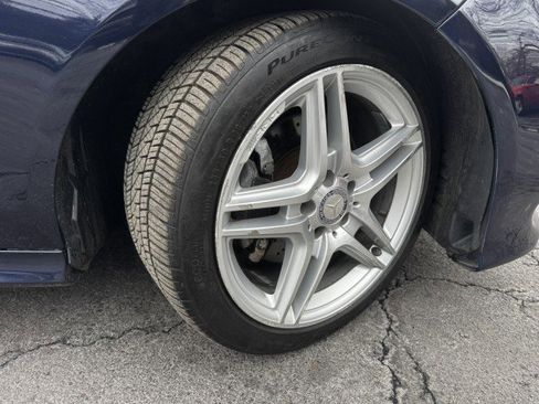 Used 2014 Mercedes-Benz E 350 4MATIC Sedan w/ Premium 1 Package image 36