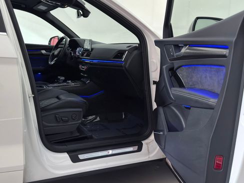 Used 2018 Audi SQ5 Prestige image 27