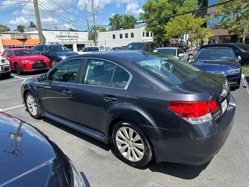 Used 2011 Subaru Legacy 3.6R Limited w/ Popular Equipment Group 2A AWD/4WD image 8