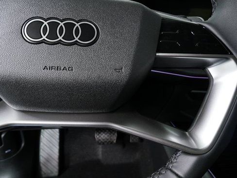 New 2026 Audi Q3 quattro 2.0T image 10